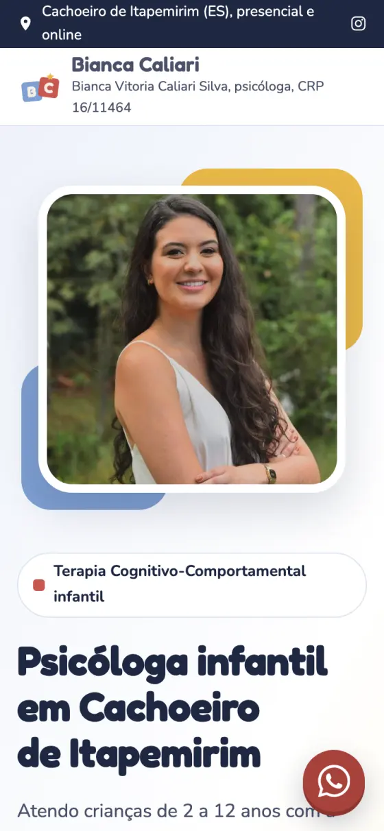 Site da psicóloga Bianca Caliari aberto num celular